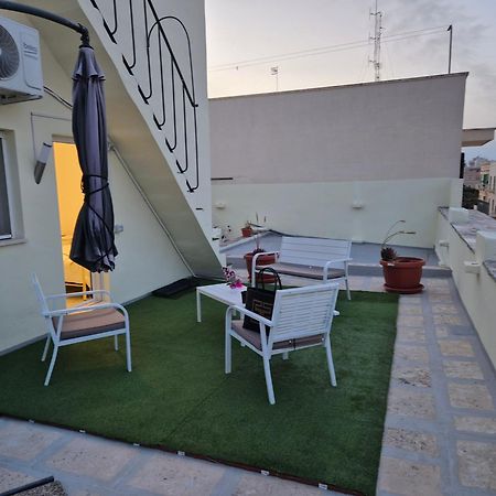 Bed and Breakfast La Terrazza Di Rosalba Монополи Экстерьер фото